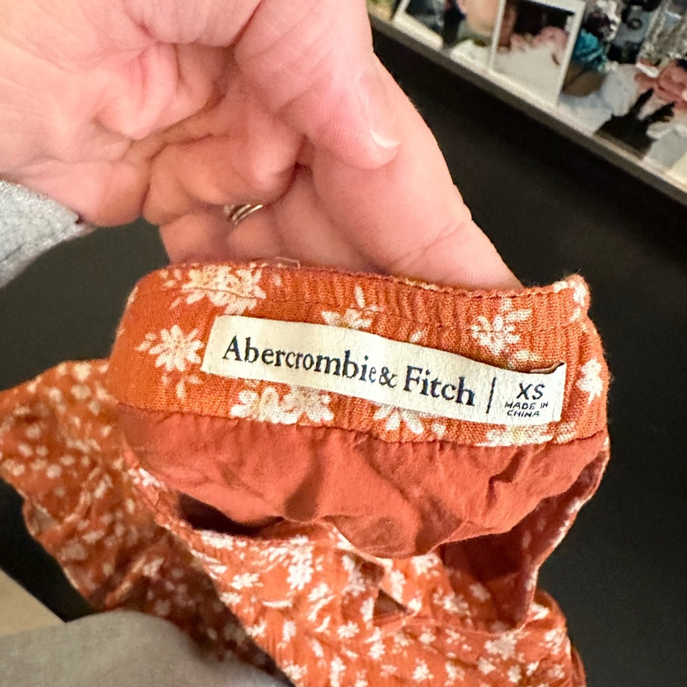 Abercrombie floral skirt - Picture 2 of 2